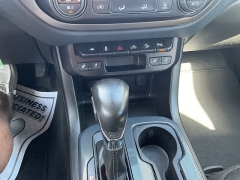 Used 2022  Chevrolet Colorado 4WD Crew Cab 128" Z71 at Ollenburg Motors near Garner&comma; IA