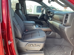 Used 2024  Chevrolet Silverado 2500HD 4WD Crew Cab 159" High Country Gas at Ollenburg Motors near Garner&comma; IA