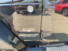 Used 2015  Jeep Wrangler Unlimited 4d Convertible Sahara at Ollenburg Motors near Garner&comma; IA