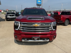 New 2025 Chevrolet Silverado 3500HD 4WD Crew Cab 159" High Country Dsl at Ollenburg Motors near Garner, IA