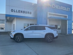  2026 Chevrolet Traverse AWD 4dr High Country w&sol;2LZ at Ollenburg Motors near Garner&comma; IA