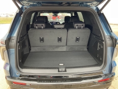 New 2026  Chevrolet Traverse AWD 4dr High Country w/2LZ at Ollenburg Motors near Garner, IA