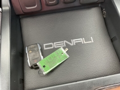 Used 2015  GMC Sierra 1500 4WD Crew Cab Denali at Ollenburg Motors near Garner&comma; IA