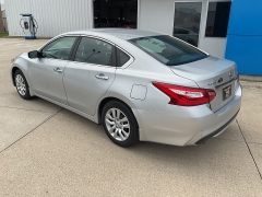 Used 2016 Nissan Altima 4d Sedan 2.5L S at Ollenburg Motors near Garner, IA