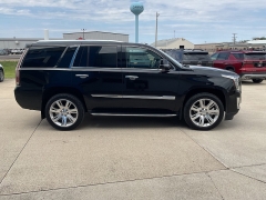 Used 2019  Cadillac Escalade 4d SUV 4WD Luxury at Ollenburg Motors near Garner&comma; IA