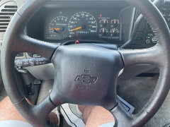 Used 1999  Chevrolet Suburban 1500 SUV 4WD LT at Ollenburg Motors near Garner&comma; IA