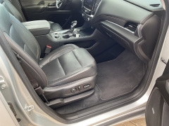 Used 2021  Chevrolet Traverse AWD 4dr Premier at Ollenburg Motors near Garner, IA