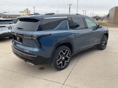 New 2026  Chevrolet Traverse FWD 4dr High Country w&sol;1LZ at Ollenburg Motors near Garner&comma; IA