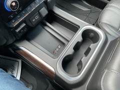 Used 2019  Chevrolet Silverado 1500 4WD Crew Cab High Country at Ollenburg Motors near Garner&comma; IA