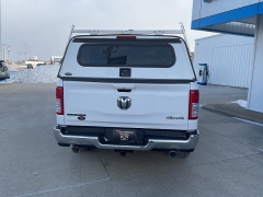 Used 2021  Ram 1500 4WD Big Horn Crew Cab 5'7" Box at Ollenburg Motors near Garner&comma; IA