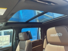 New 2026  Chevrolet Suburban 4WD 4dr High Country at Ollenburg Motors near Garner&comma; IA