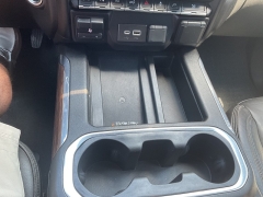 Used 2020  Chevrolet Silverado 1500 4WD Crew Cab High Country at Ollenburg Motors near Garner&comma; IA