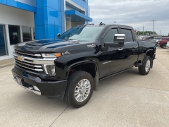 Used 2022 Chevrolet Silverado 3500HD 4WD Crew Cab 159" High Country Dsl at Ollenburg Motors near Garner, IA
