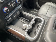 Used 2022 Chevrolet Silverado 3500HD 4WD Crew Cab 159" High Country Dsl at Ollenburg Motors near Garner, IA