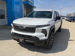 New 2026  Chevrolet Silverado EV e4WD Crew Cab Standard Range Work Truck at Ollenburg Motors near Garner&comma; IA