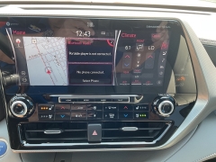 Used 2021 Toyota Highlander Hybrid Platinum AWD at Ollenburg Motors near Garner, IA