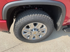 New 2025 Chevrolet Silverado 3500HD 4WD Crew Cab 159" High Country Dsl at Ollenburg Motors near Garner, IA