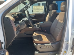 New 2026  Chevrolet Suburban 4WD 4dr High Country at Ollenburg Motors near Garner&comma; IA