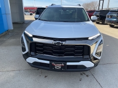 New 2026  Chevrolet Equinox AWD 4dr ACTIV w&sol;KDZ at Ollenburg Motors near Garner&comma; IA