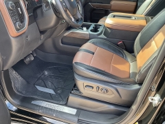 Used 2021 Chevrolet Silverado 1500 4WD Crew Cab 147" High Country at Ollenburg Motors near Garner, IA