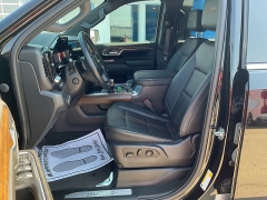 Used 2023  Chevrolet Silverado 1500 4WD Crew Cab 147" High Country at Ollenburg Motors near Garner&comma; IA