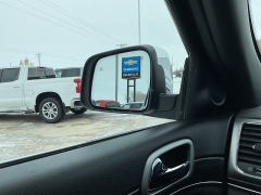 Used 2021  Jeep Grand Cherokee Limited 4x4 at Ollenburg Motors near Garner, IA