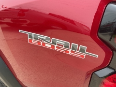 New 2025 Chevrolet Colorado 4WD Crew Cab Trail Boss at Ollenburg Motors near Garner, IA