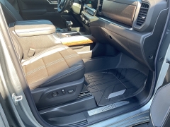 New 2026  Chevrolet Silverado 1500 4WD Crew Cab 147" High Country at Ollenburg Motors near Garner&comma; IA