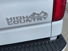 New 2026  Chevrolet Silverado 1500 4WD Crew Cab 147" High Country at Ollenburg Motors near Garner&comma; IA