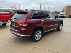 Used 2020  Jeep Grand Cherokee 4d SUV 4WD Summit V8 at Ollenburg Motors near Garner, IA