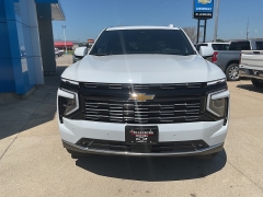 New 2026  Chevrolet Suburban 4WD 4dr High Country at Ollenburg Motors near Garner&comma; IA
