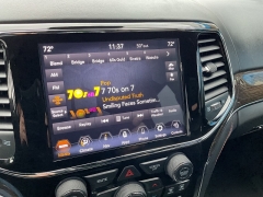 Used 2020  Jeep Grand Cherokee 4d SUV 4WD Summit V8 at Ollenburg Motors near Garner, IA