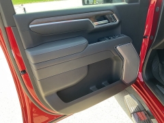 New 2025 Chevrolet Silverado 3500HD 4WD Crew Cab 159" High Country Dsl at Ollenburg Motors near Garner, IA