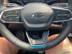 New 2026 Chevrolet Equinox AWD 4dr ACTIV w/KDZ at Ollenburg Motors near Garner, IA