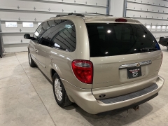 Used 2006  Chrysler Town & Country 4d Wagon Touring at Ollenburg Motors near Garner&comma; IA