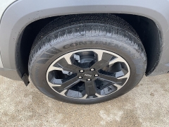 New 2026  Chevrolet Equinox AWD 4dr LT w&sol;2LT at Ollenburg Motors near Garner&comma; IA