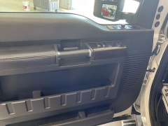 Used 2014  Ford Super Duty F-250 4WD Crew Cab Lariat at Ollenburg Motors near Garner&comma; IA