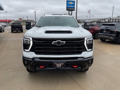 New 2025 Chevrolet Silverado 2500HD 4WD Crew Cab 159" LTZ Gas at Ollenburg Motors near Garner, IA