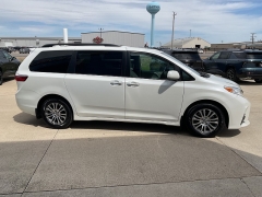 Used 2018  Toyota Sienna 4d Wagon XLE 7-Pass w&sol;Auto Access Seat at Ollenburg Motors near Garner&comma; IA