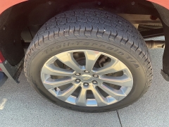 Used 2020  Chevrolet Silverado 1500 4WD Crew Cab High Country at Ollenburg Motors near Garner&comma; IA