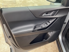 New 2026  Chevrolet Equinox AWD 4dr LT w&sol;2LT at Ollenburg Motors near Garner&comma; IA