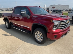 New 2025 Chevrolet Silverado 3500HD 4WD Crew Cab 159" High Country Dsl at Ollenburg Motors near Garner, IA