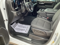 Used 2024  Chevrolet Silverado 3500HD 4WD Crew Cab 172" LT Dsl at Ollenburg Motors near Garner, IA