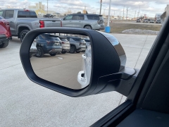 New 2026  Chevrolet Traverse AWD 4dr LT w&sol;2LT at Ollenburg Motors near Garner&comma; IA