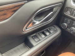 Used 2021 Chevrolet Suburban 4WD 4dr Premier at Ollenburg Motors near Garner, IA