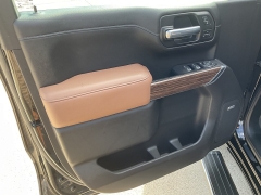 Used 2021 Chevrolet Silverado 1500 4WD Crew Cab 147" High Country at Ollenburg Motors near Garner, IA