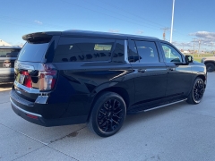 Used 2024  Chevrolet Suburban 4WD 4dr High Country at Ollenburg Motors near Garner&comma; IA