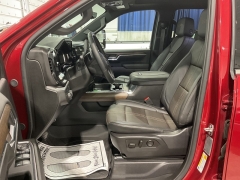 Used 2024  Chevrolet Silverado 2500HD 4WD Crew Cab 159" High Country Gas at Ollenburg Motors near Garner&comma; IA