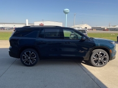 New 2027  Chevrolet Traverse AWD 4dr High Country w&sol;2LZ at Ollenburg Motors near Garner&comma; IA