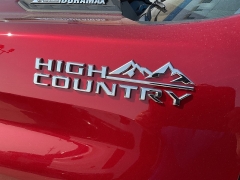 New 2025 Chevrolet Silverado 3500HD 4WD Crew Cab 159" High Country Dsl at Ollenburg Motors near Garner, IA